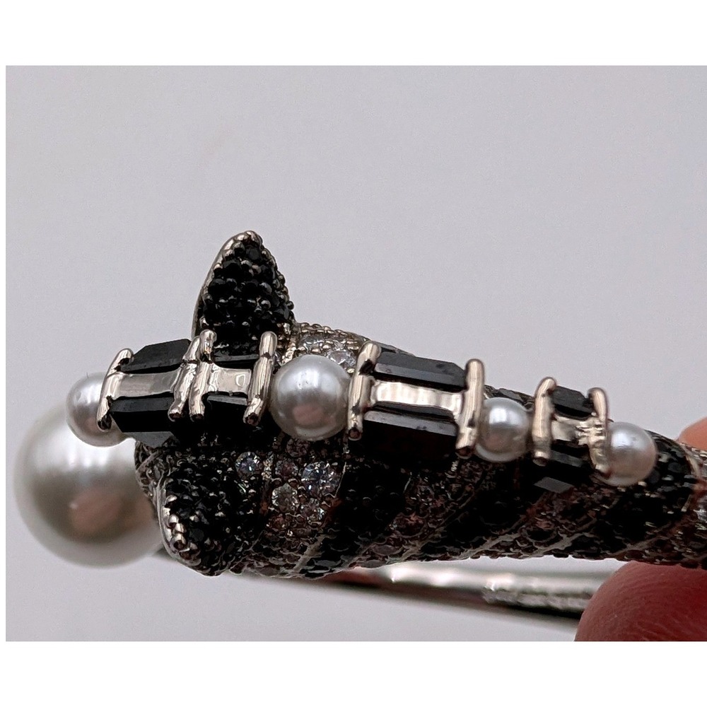 Kate Spade Zebra Hinged Cuff Bracelet Silver Tone Pave Crystal Faux Pearl Bypass - Picture 7 of 7